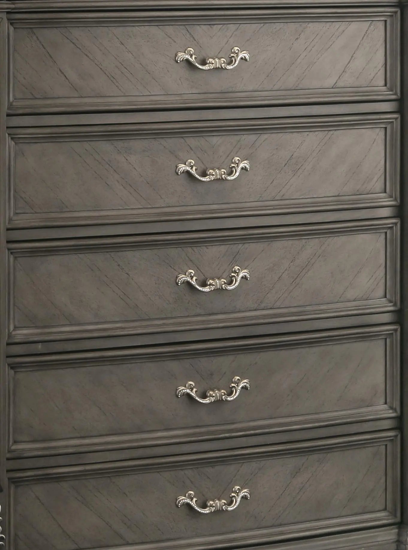 Silvy Transitional Style Chest in Gray finish Wood - Home Elegance USA