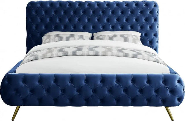 Delano Velvet Platform Bed | Meridian | Home Elegance USA