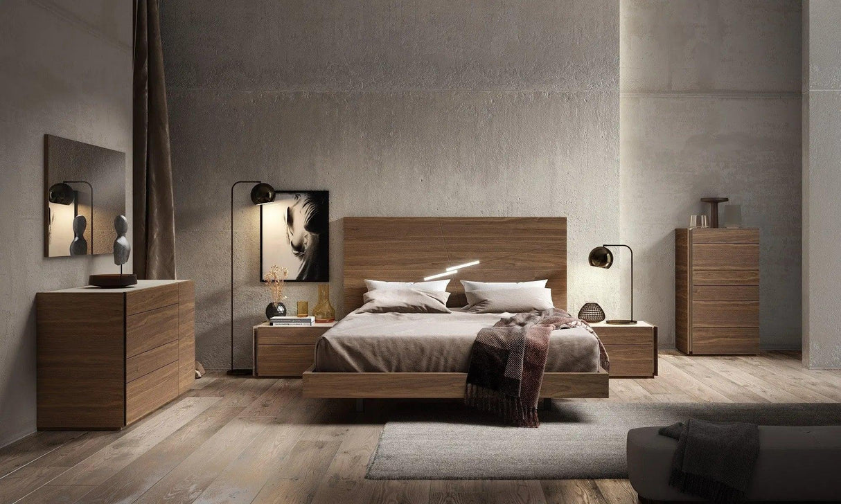 Faro Premium Bedroom set by J&M Furniture J&M Furniture