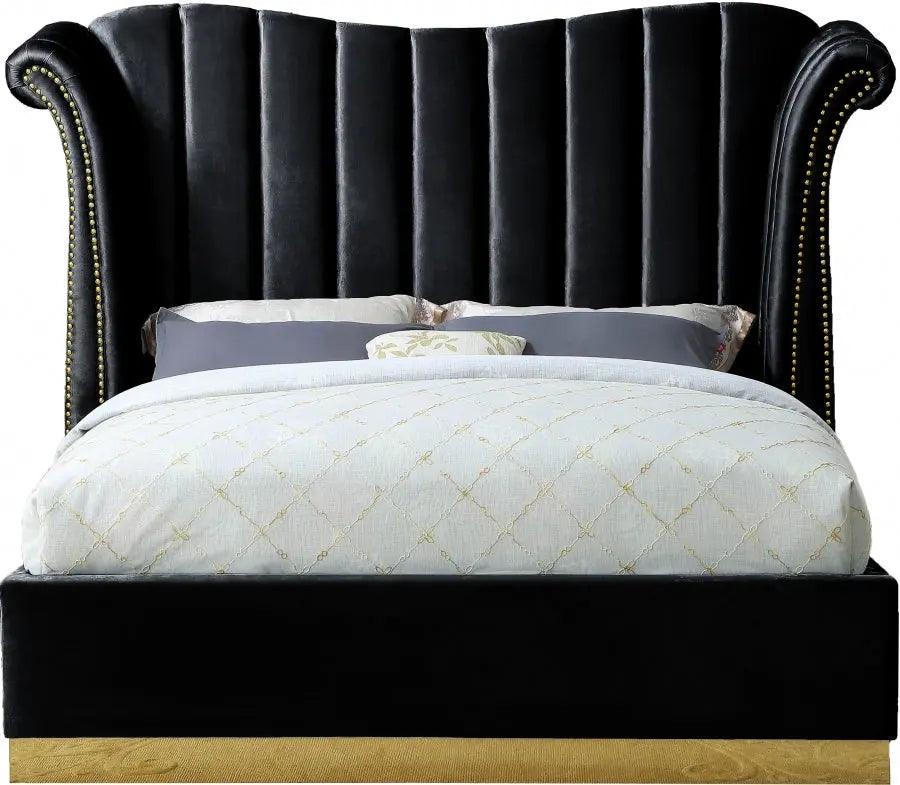 Flora Velvet Platform Bed by Meridian Furniture Meridian Furniture