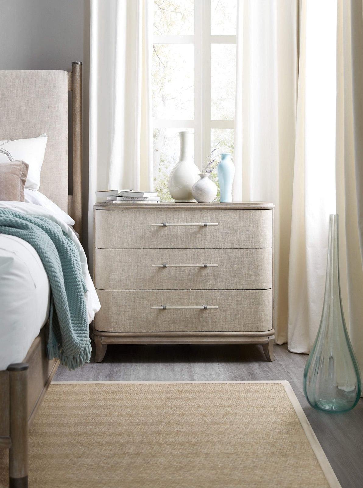 Affinity Bachelors Chest | Hooker | Home Elegance USA