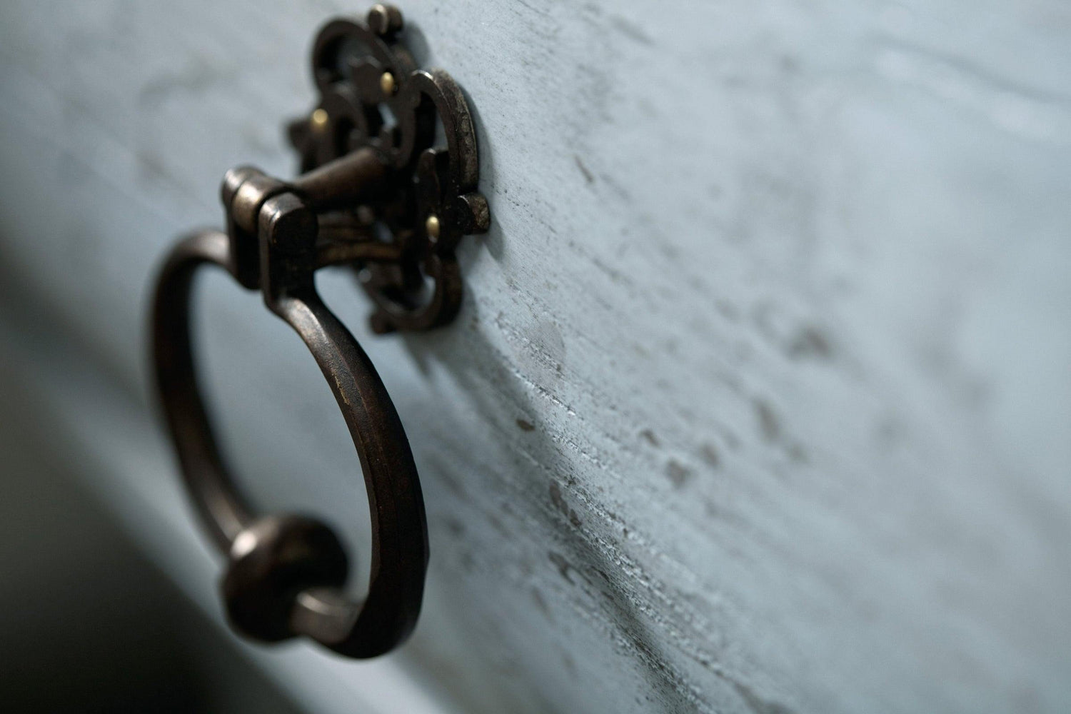 Beaumont Bachelors Chest | Hooker | Home Elegance USA
