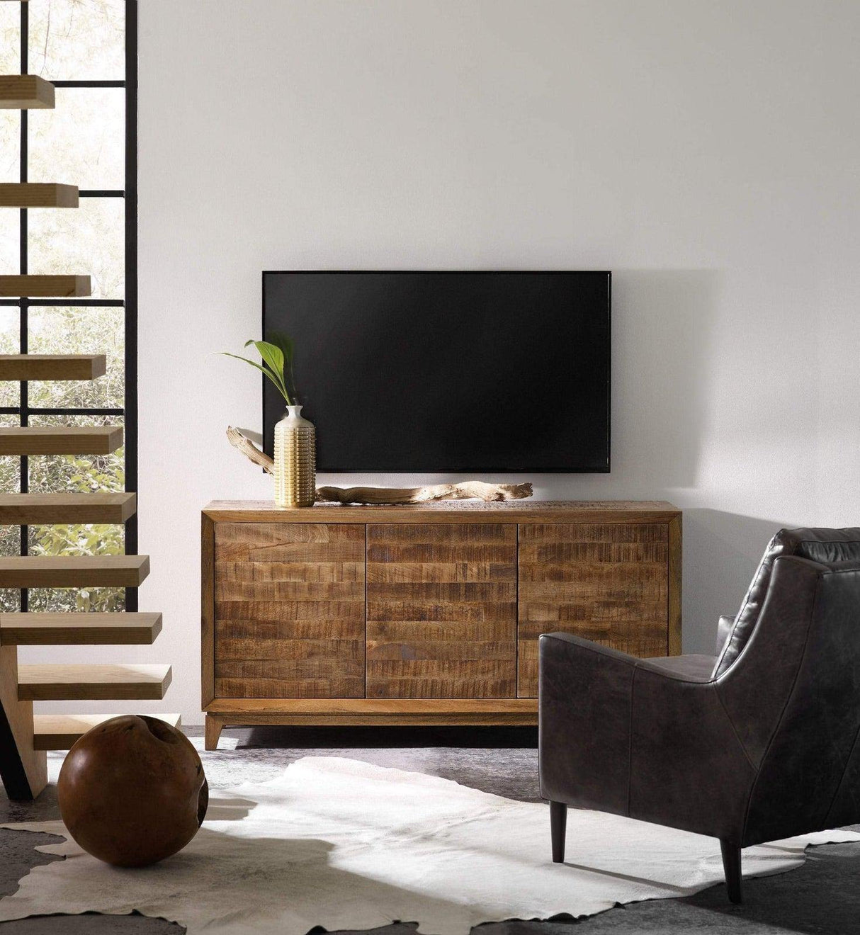 5517 - 55 Entertainment Console | Hooker | Home Elegance USA