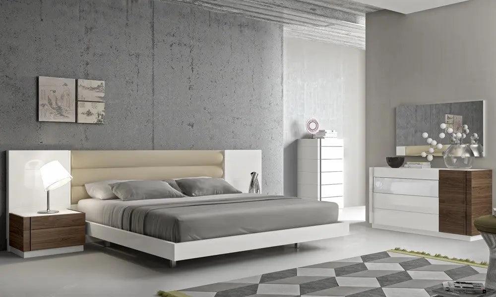 Lisbon Premium Bedroom set by J&M Furniture J&M Furniture