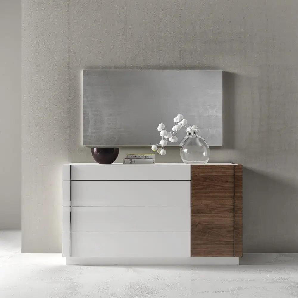 Lisbon Premium Bedroom set by J&M Furniture J&M Furniture