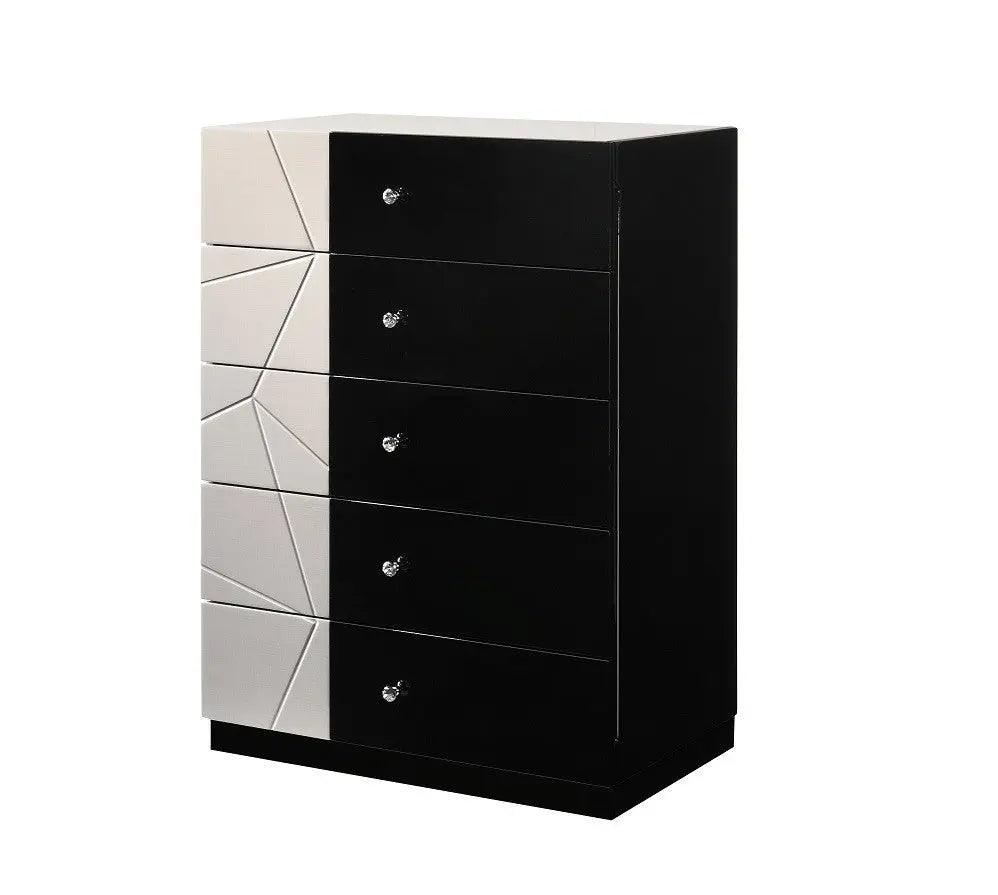 Turin Modern Bedroom Set by J&M Furniture J&M Furniture