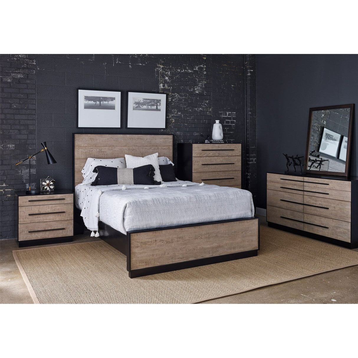 Calloway Bed | Universal