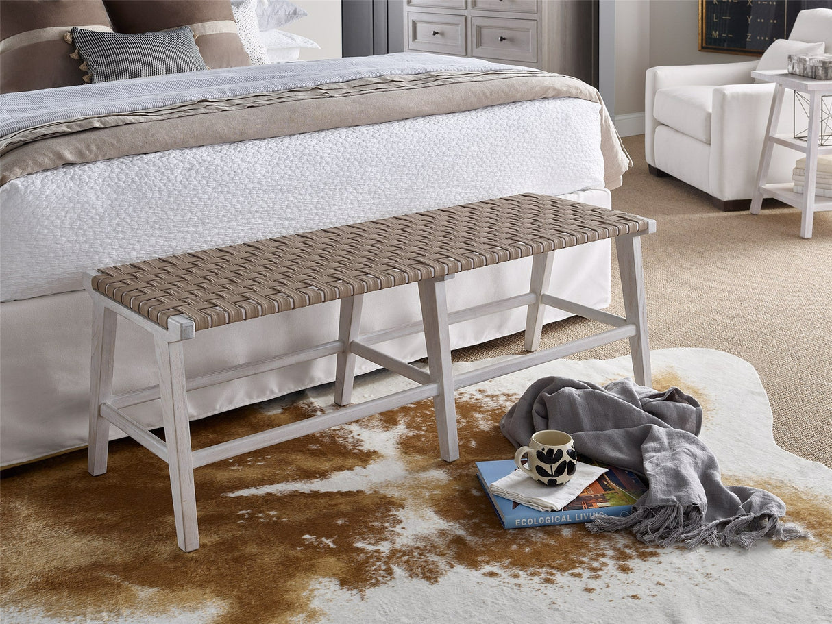 Modern Farmhouse Harlyn Bench | Universal