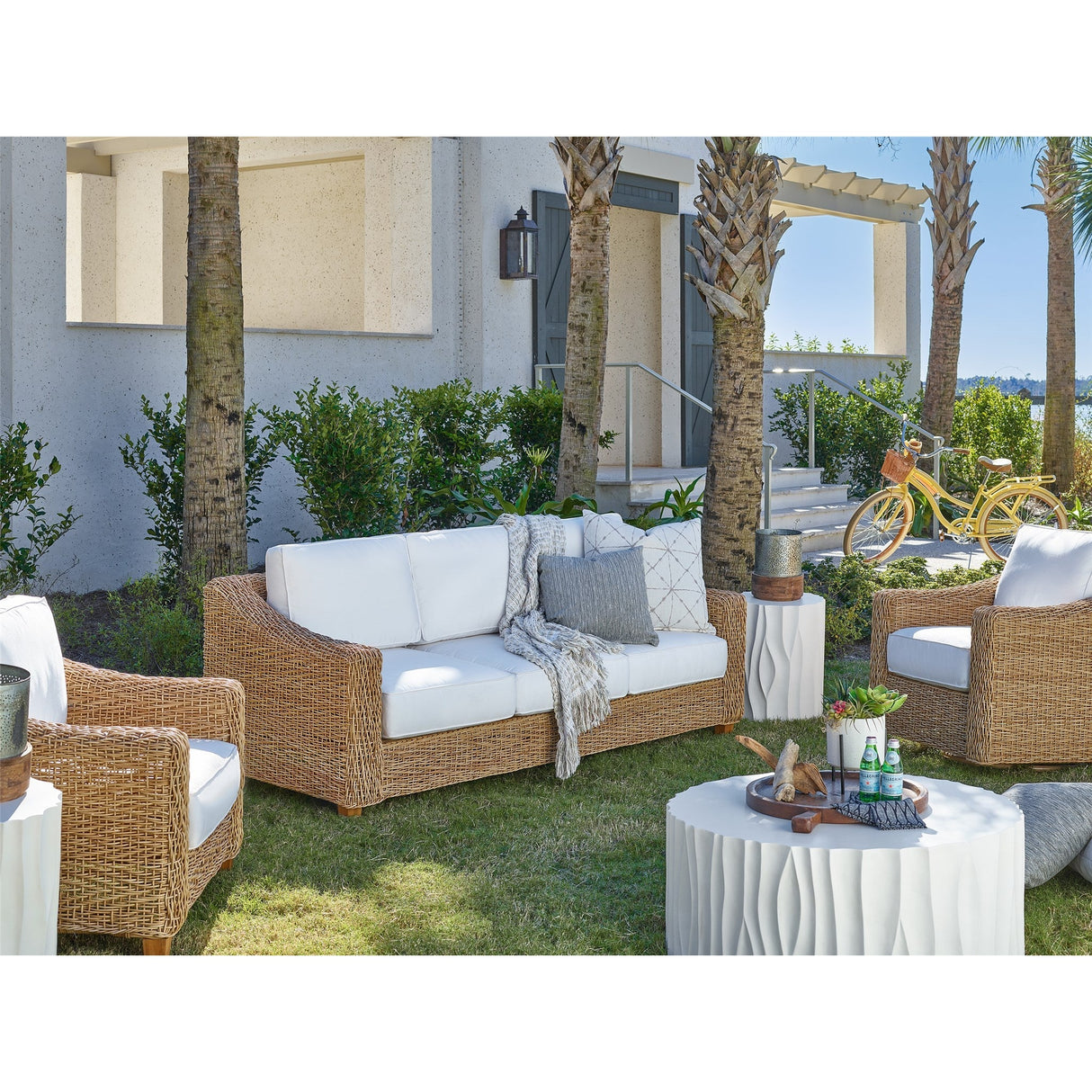 Coastal Living Outdoor Laconia Sofa | Universal