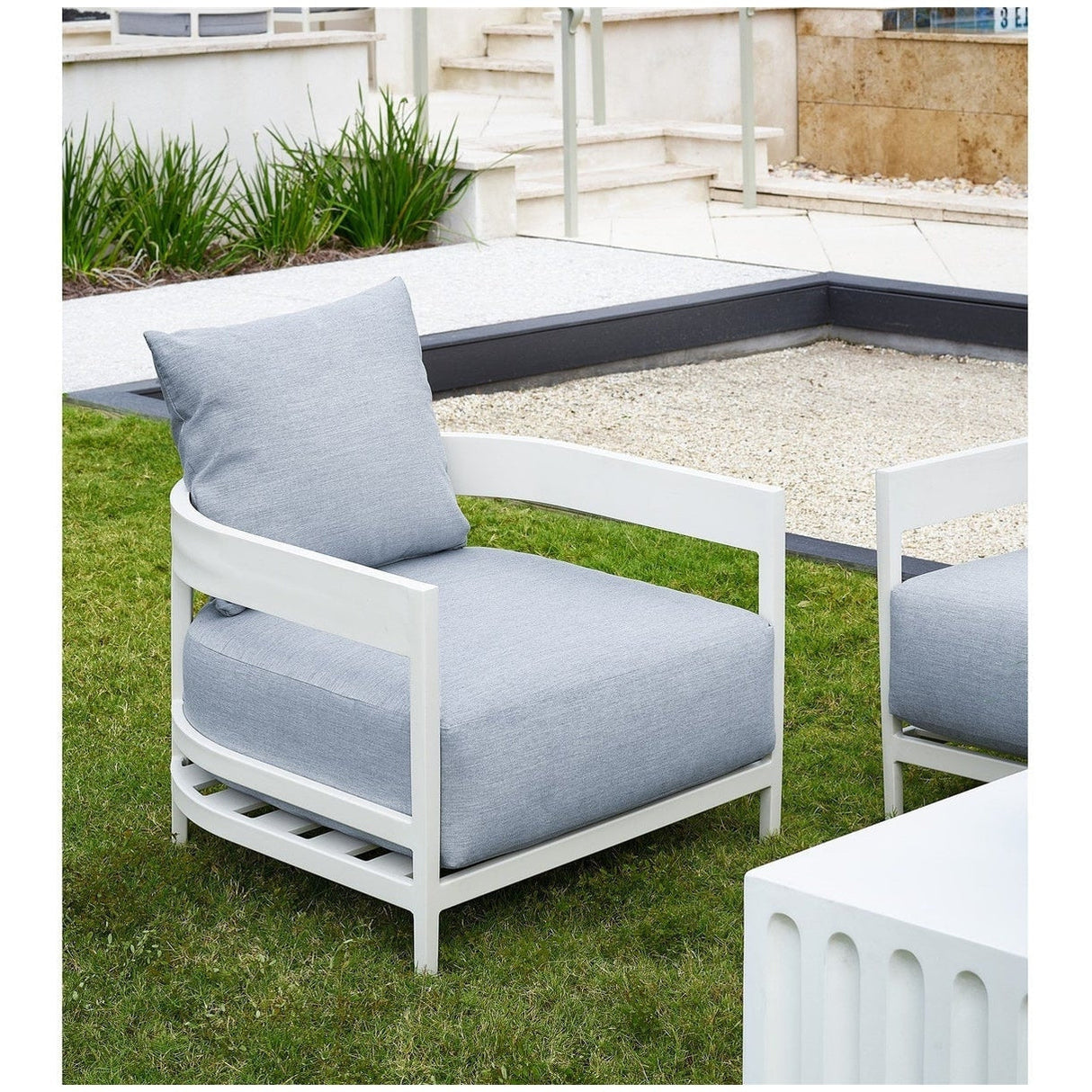 Coastal Living Outdoor South Beach Lounge Chair | Universal