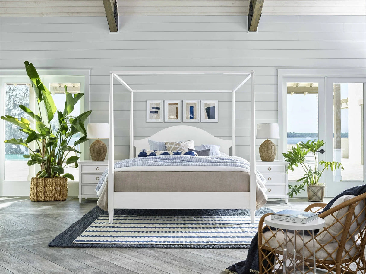Getaway Antibes Nightstand | Universal