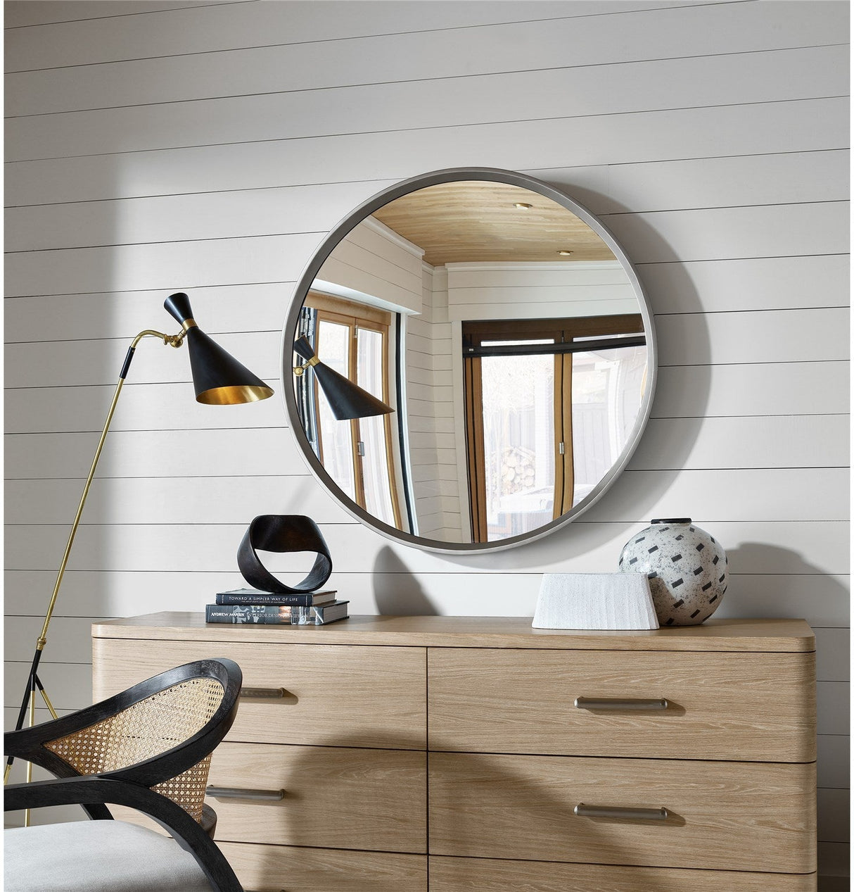 Nomad Round Mirror | Universal