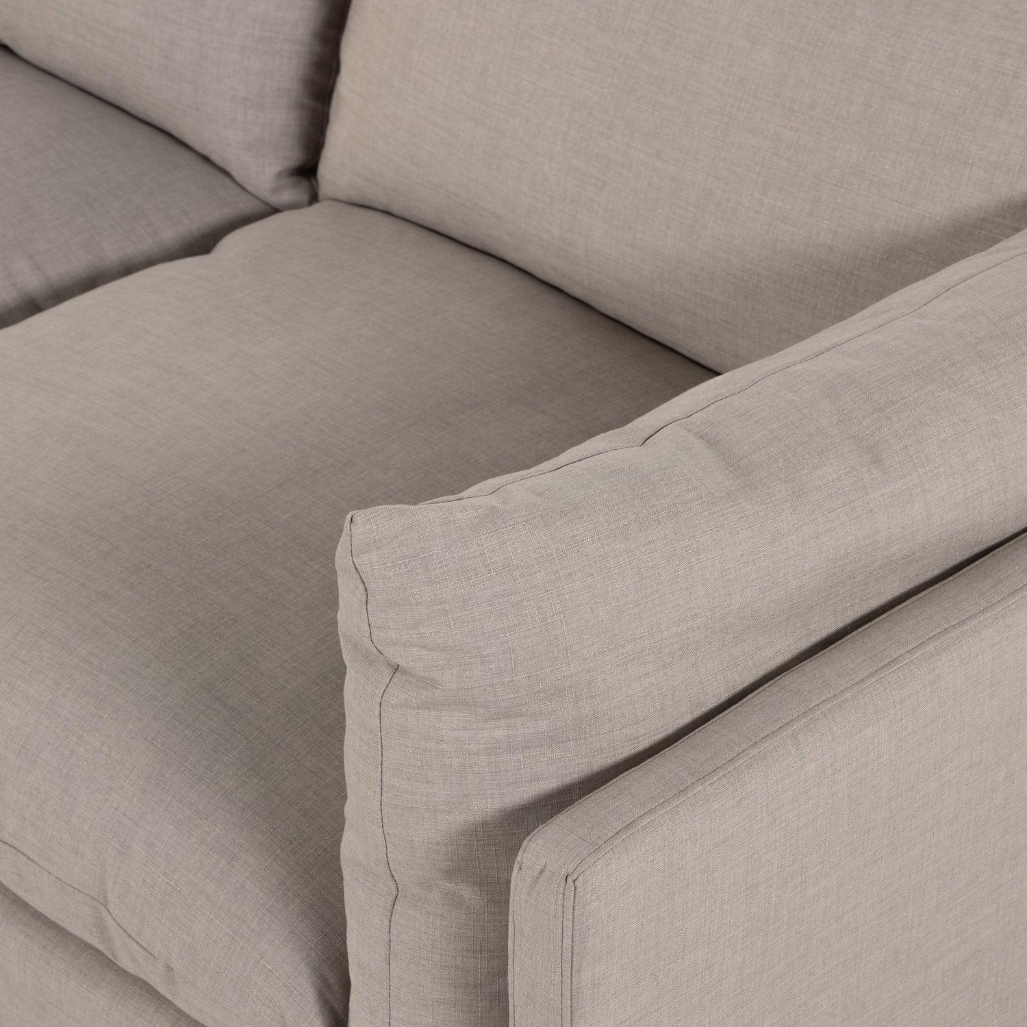 Four Hands Westwood 4 Pc Sectional With Corner Table