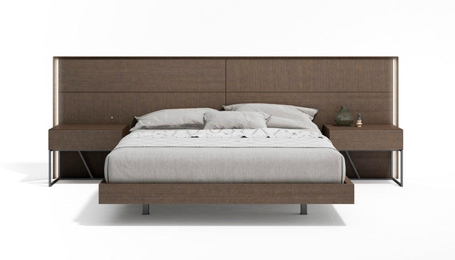 Almada Queen Bed In Ash - 17742 - Q | J&M | Home Elegance USA