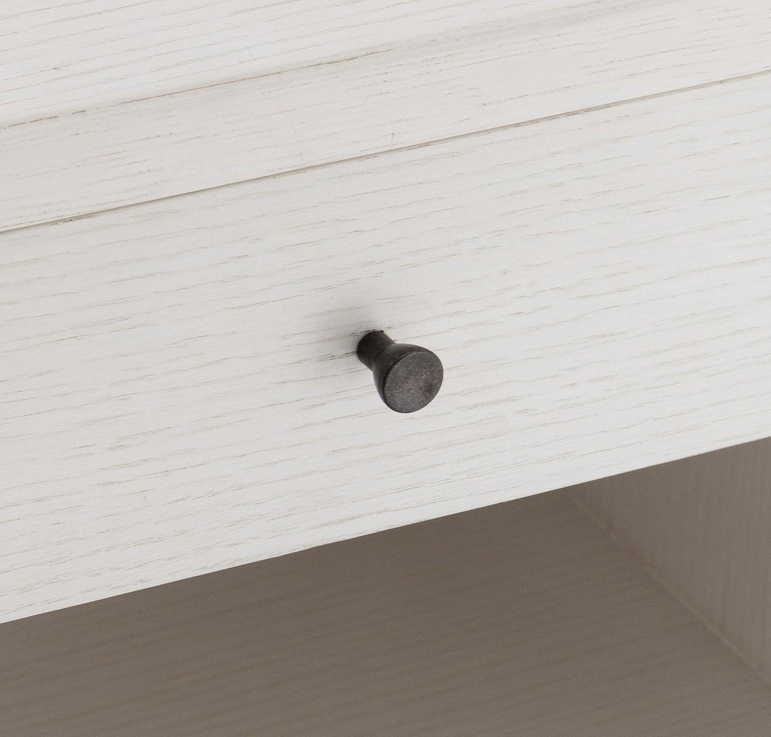 Arnette Side Table | Bernhardt | Home Elegance USA