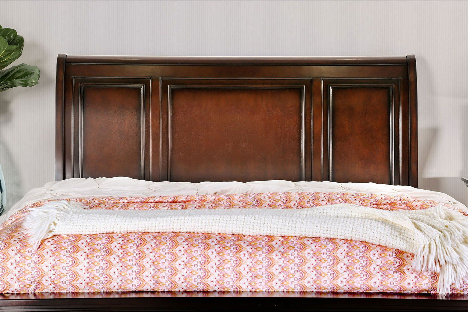 Northville - California King Bed With Drawers - Dark Cherry - Home Elegance USA