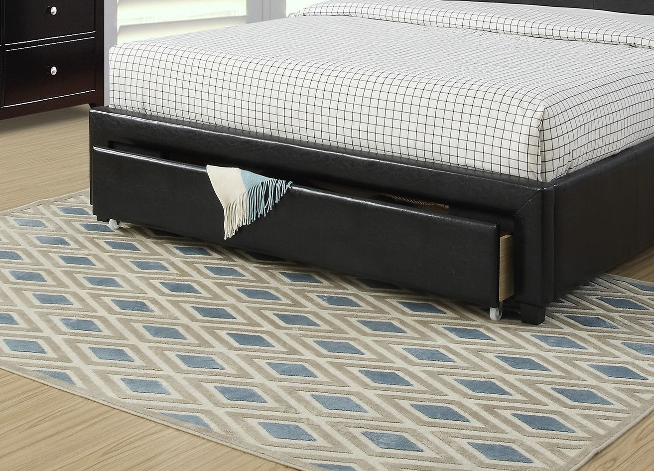 Bedroom Furniture Black Storage Under Bed Queen Size bed Faux Leather upholstered | Home Elegance USA