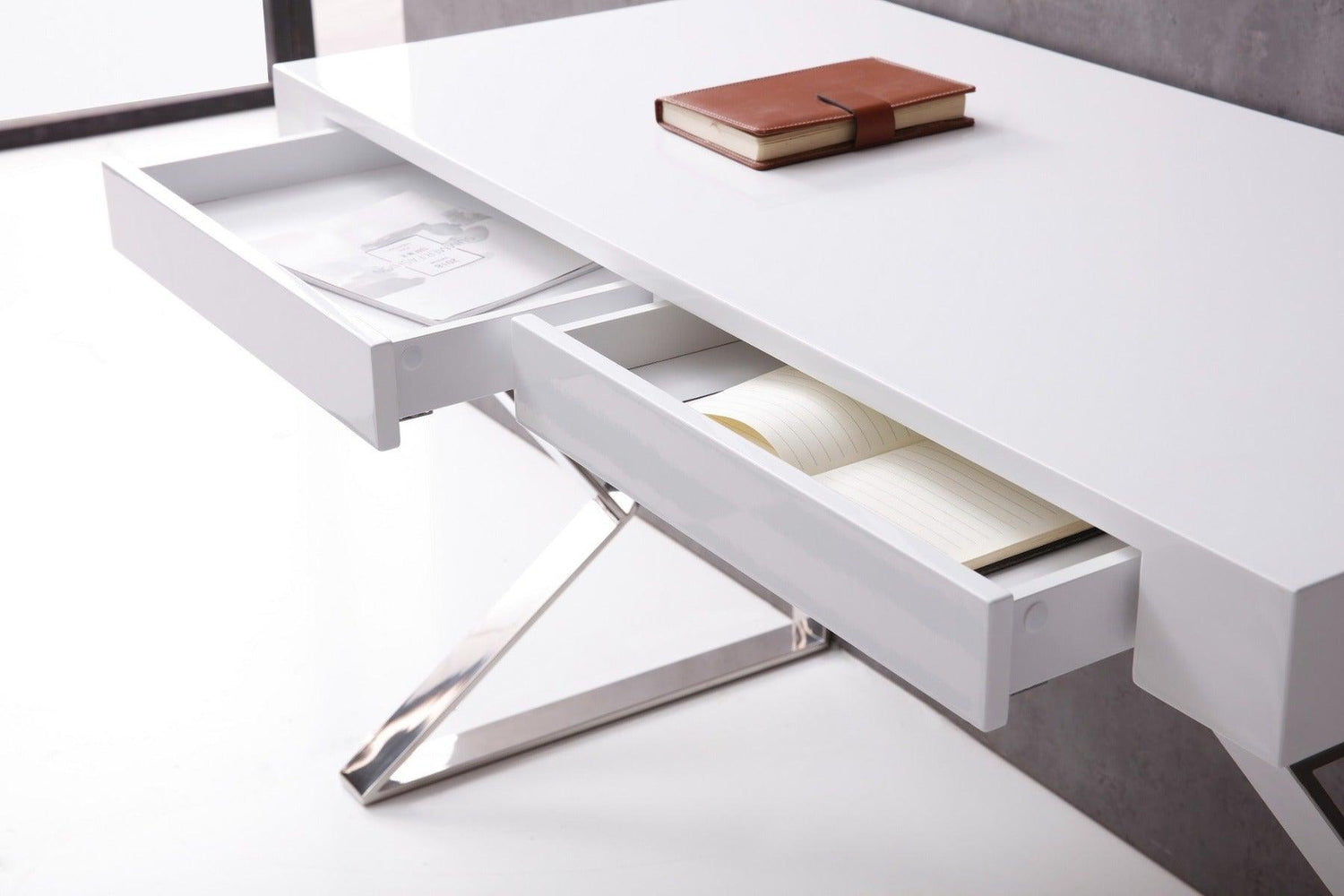 J&M Furniture - Noho Desk In White - 17112-Wh