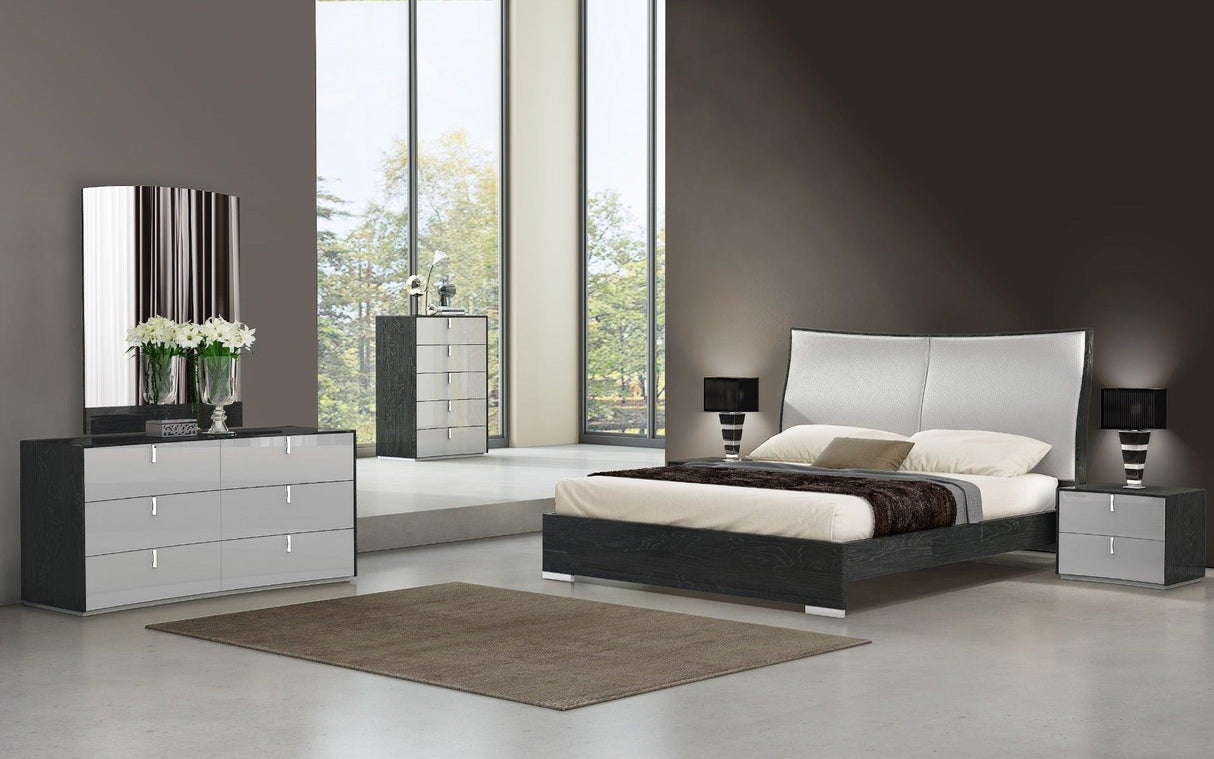 J&M Furniture - Vera 3 Piece Queen Bedroom Set In Grey - 17987-Q-3Set