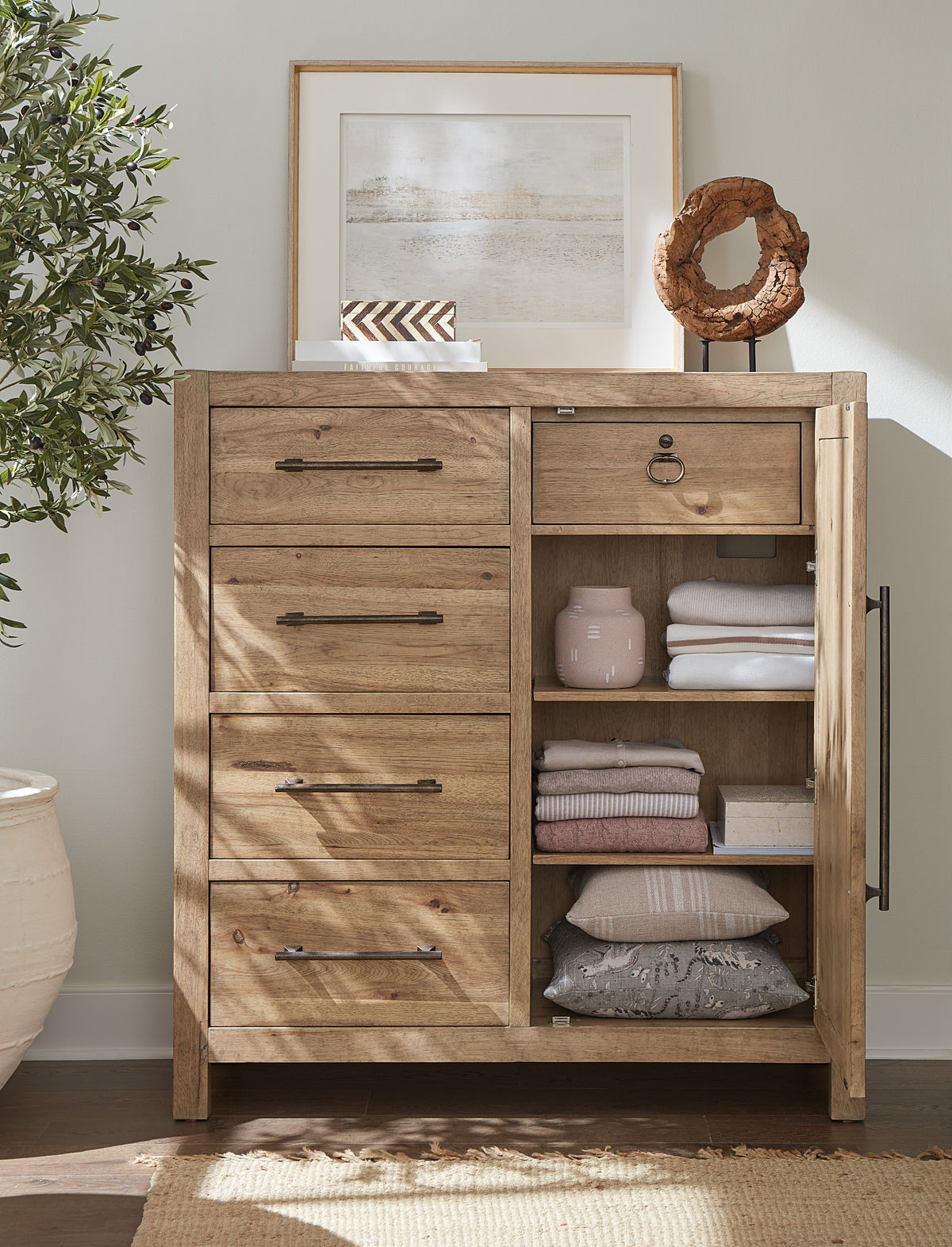 Vineyard Row Four-Drawer Door Chest - Light Brown by Hooker Furniture - View 2