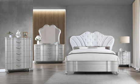 Landmark Traditional Style 5 Pc King Bedroom Set With Upholstered Button - Tufted bed Made with Wood in Silver