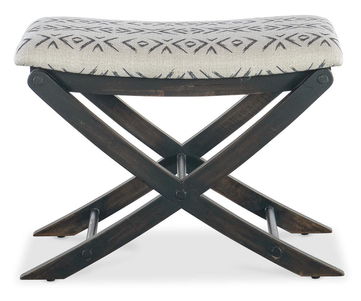 Retreat Camp Stool Bed Bench - Black / Gray by Hooker Furniture - View 3