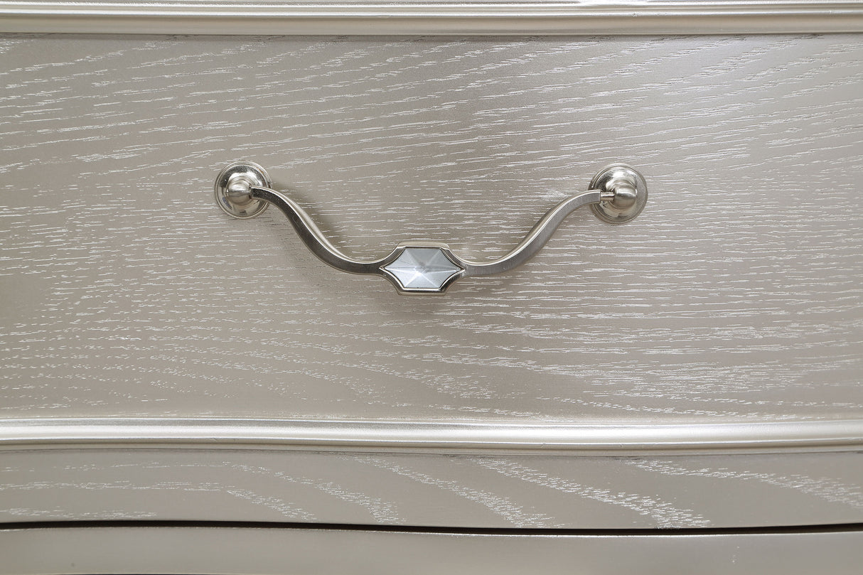 Sideboard - Evangeline 4-drawer Sideboard Server with Faux Diamond Trim Silver Oak