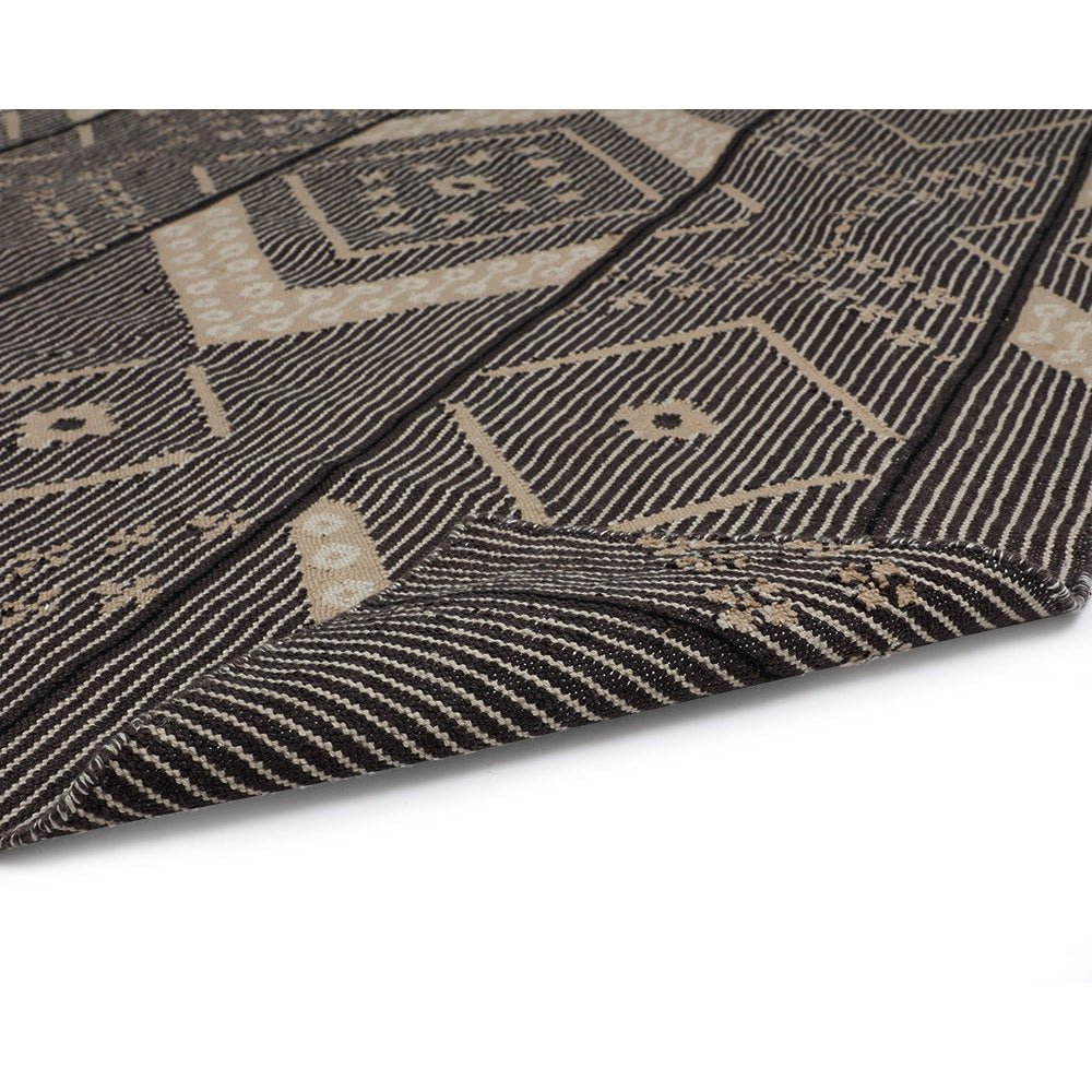 Asana Hand - Woven Rug - Black / Tan - 5'' X 8'' | Sunpan | Home Elegance USA