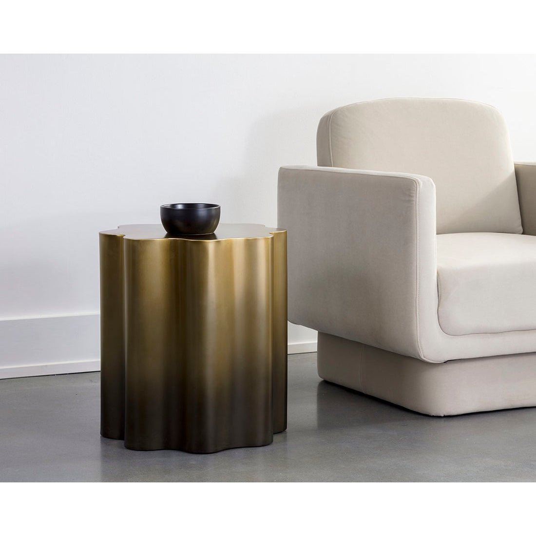 Dahlia End Table | Sunpan - SUNPAN - 110768 - Home Elegance USA - 2