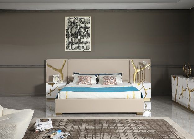 Aspen - Glam Beige Bonded Leather & Gold Q Bed