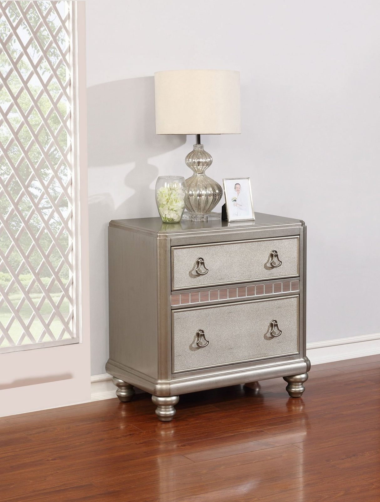 Bling Game 2 - drawer Nightstand Metallic Platinum | Coaster | Home Elegance USA