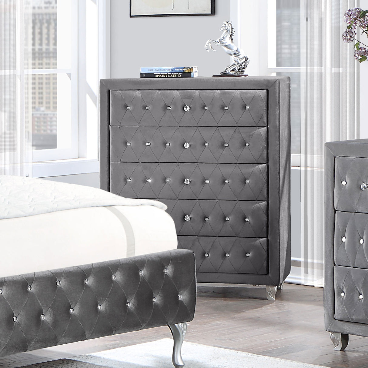 Deanna 5 - drawer Rectangular Chest Grey | Coaster - 205105 - Home Elegance USA - 2