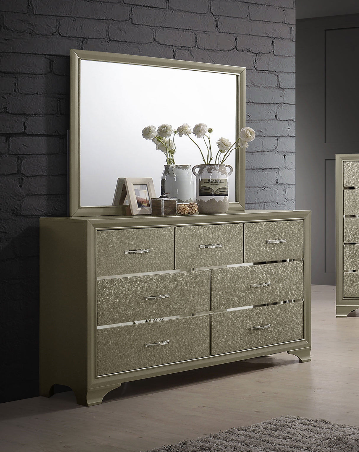 Dresser With Mirror - Beaumont 7-drawer Dresser with Mirror Champagne