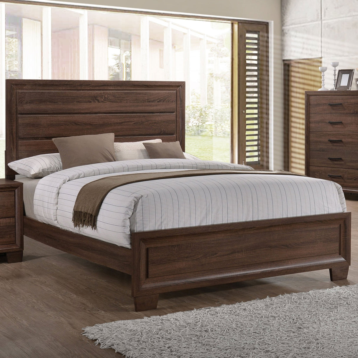 Brandon Wood Queen Panel Bed Warm Brown | Coaster - 205321Q - Home Elegance USA - 2