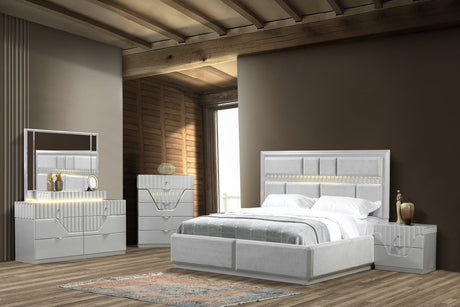 Modern Style 5 Pc King Bedroom Set Made with Wood in Gray