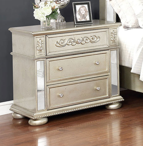 Nightstand - Heidi 3-drawer Nightstand Metallic Platinum