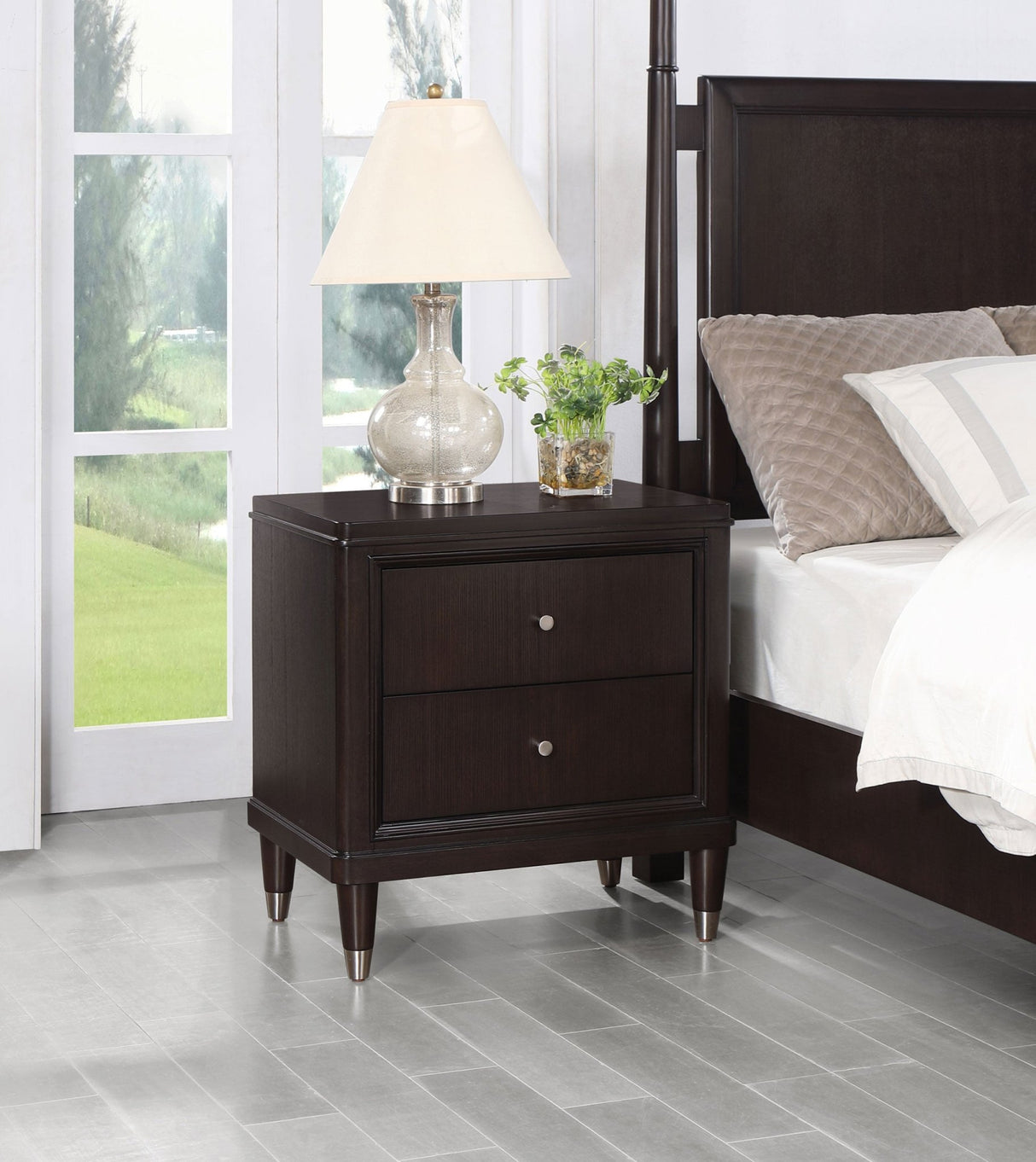 Nightstand - Emberlyn 2-drawer Nightstand Bedside Table Brown