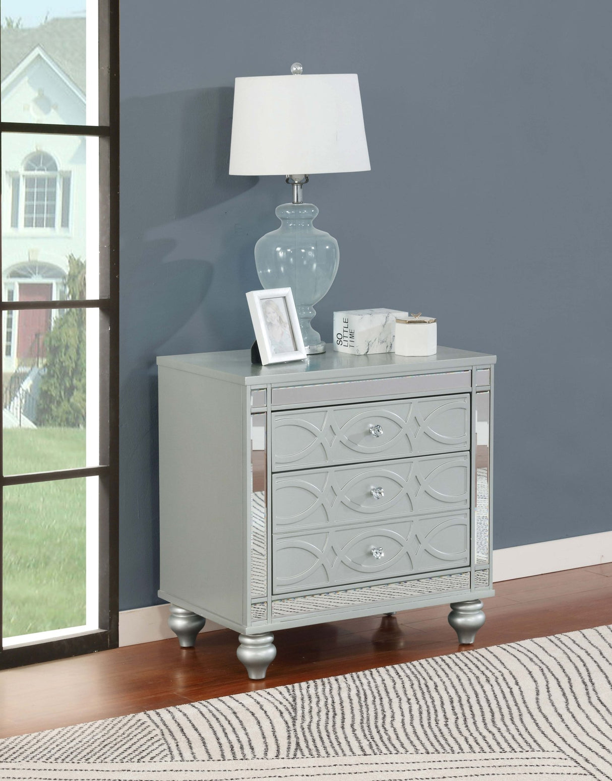 Nightstand - Gunnison 2-drawer Nightstand Silver Metallic