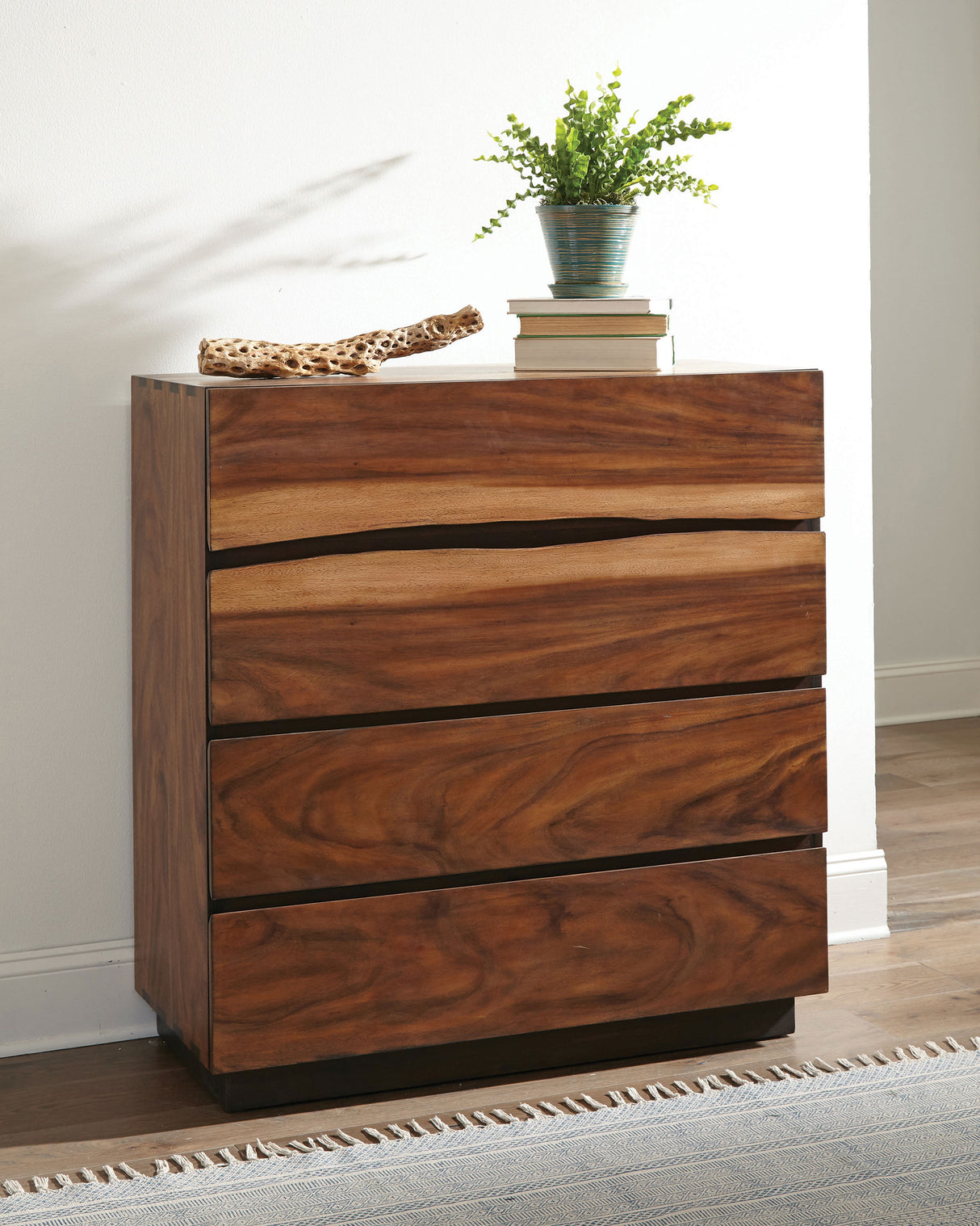 Chest - Winslow 4-drawer Chest Smokey Walnut and Coffee Bean