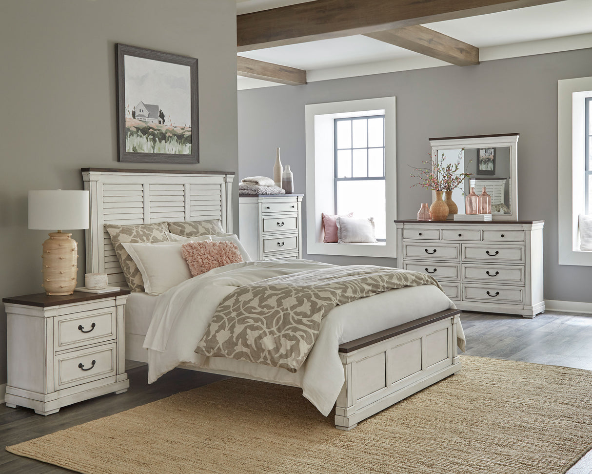 Eastern King Bed 5 Pc Set - Hillcrest 5-piece Eastern King Bedroom Set Distressed White