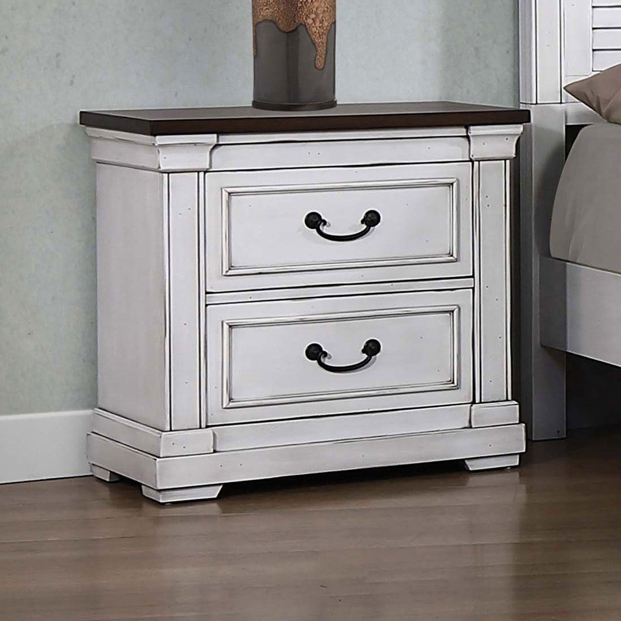 Nightstand - Hillcrest 2-drawer Nightstand Dark Rum and White