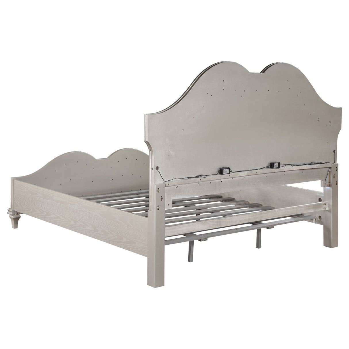 Eastern King Bed 4 Pc Set - Evangeline 4-piece Eastern King Bedroom Set Silver Oak