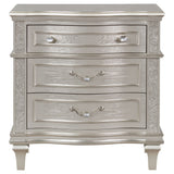 Nightstand - Evangeline 3-drawer Nightstand Silver Oak