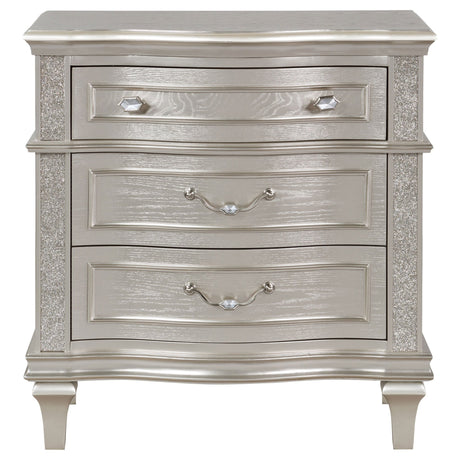 Nightstand - Evangeline 3-drawer Nightstand Silver Oak