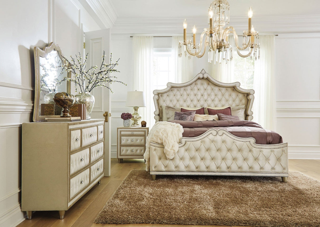 Antonella 4 - piece Eastern King Bedroom Set Ivory | Coaster | Home Elegance USA