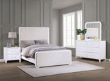 Anastasia 4 - piece California King Bedroom Set Pearl White | Coaster | Home Elegance USA