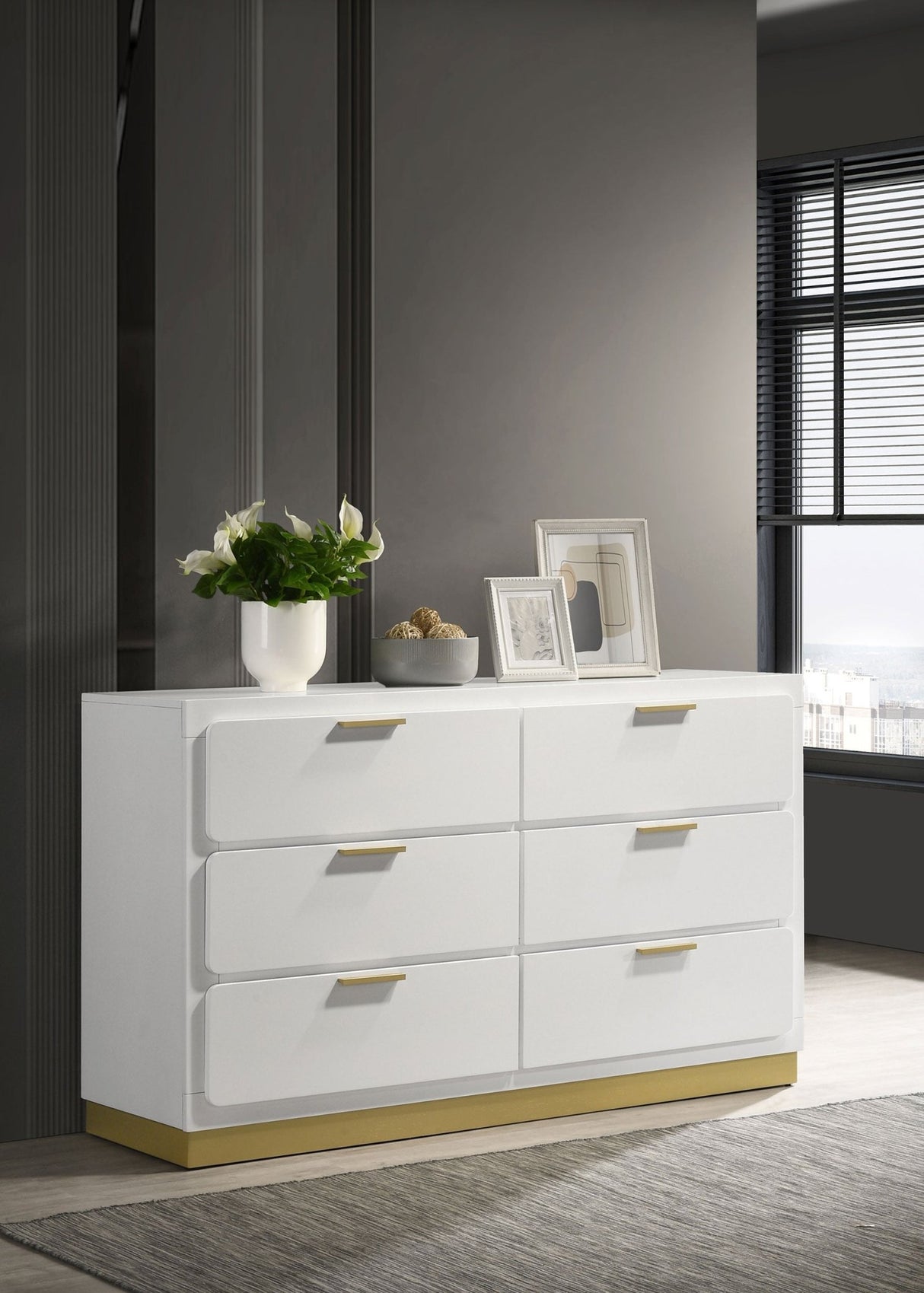 Caraway 6 - drawer Bedroom Dresser White | Coaster - 224773 - Home Elegance USA - 2