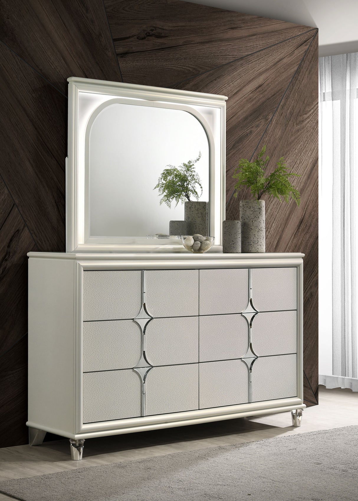 Olivia 6-drawer Dresser and LED Mirror Pearl White - Home Elegance USA