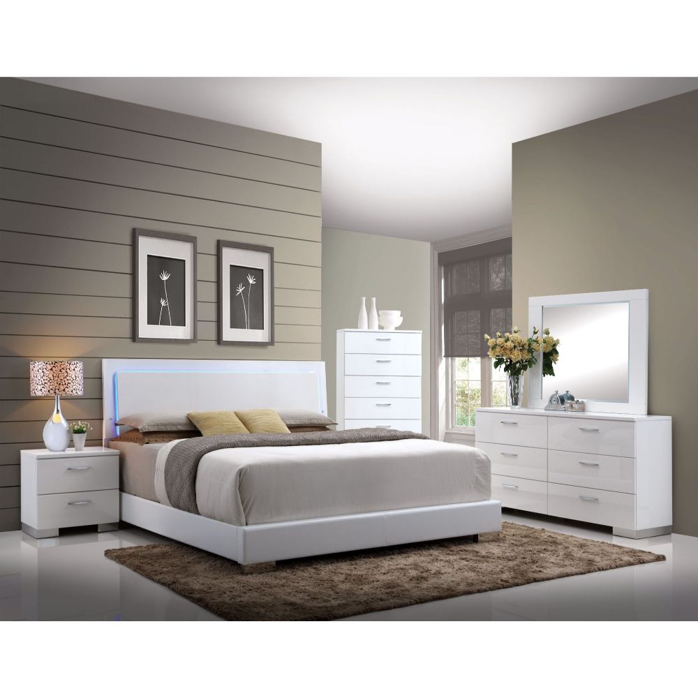 Acme - Lorimar Queen Bed W/Led 22640Q White Synthetic Leather & Chrome Leg