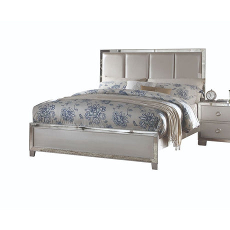 Acme - Voeville II EK Bed 24827EK Platinum Synthetic Leather & Platinum Finish